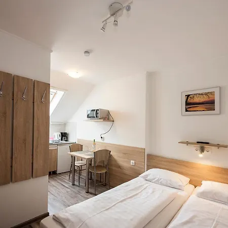 Kikoeto Apartment Balatonboglar